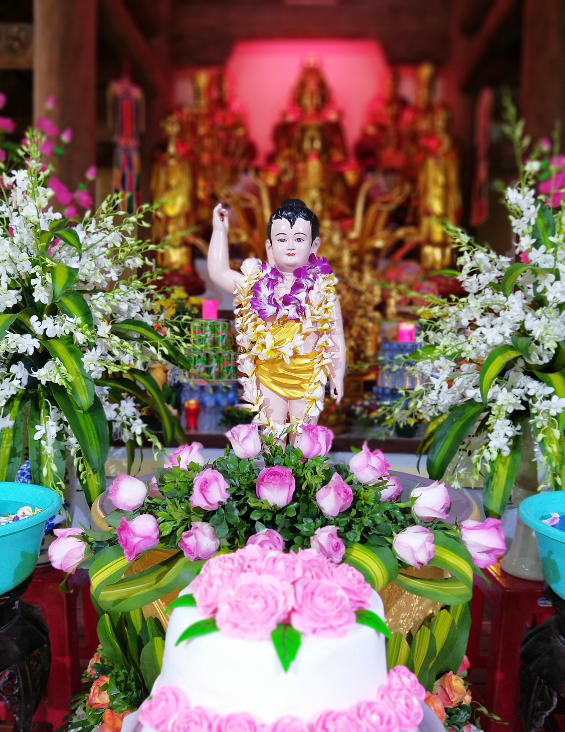 Huyện đảo Cô Tô hân hoan mừng Đức Phật đản sinh 