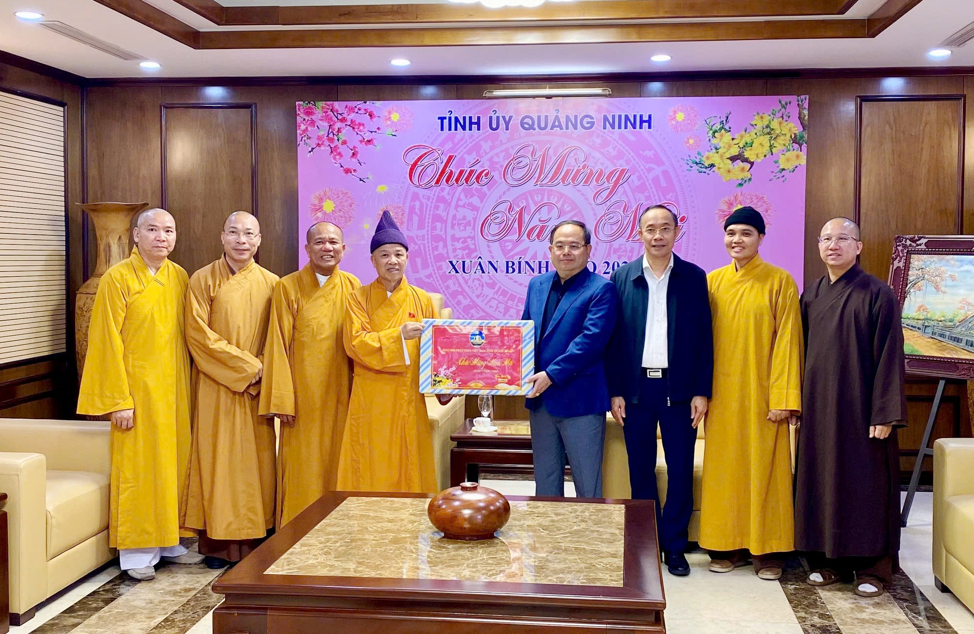 Ban Trị sự Giáo hội Phật giáo Việt Nam tỉnh chúc Tết tỉnh Quảng Ninh 