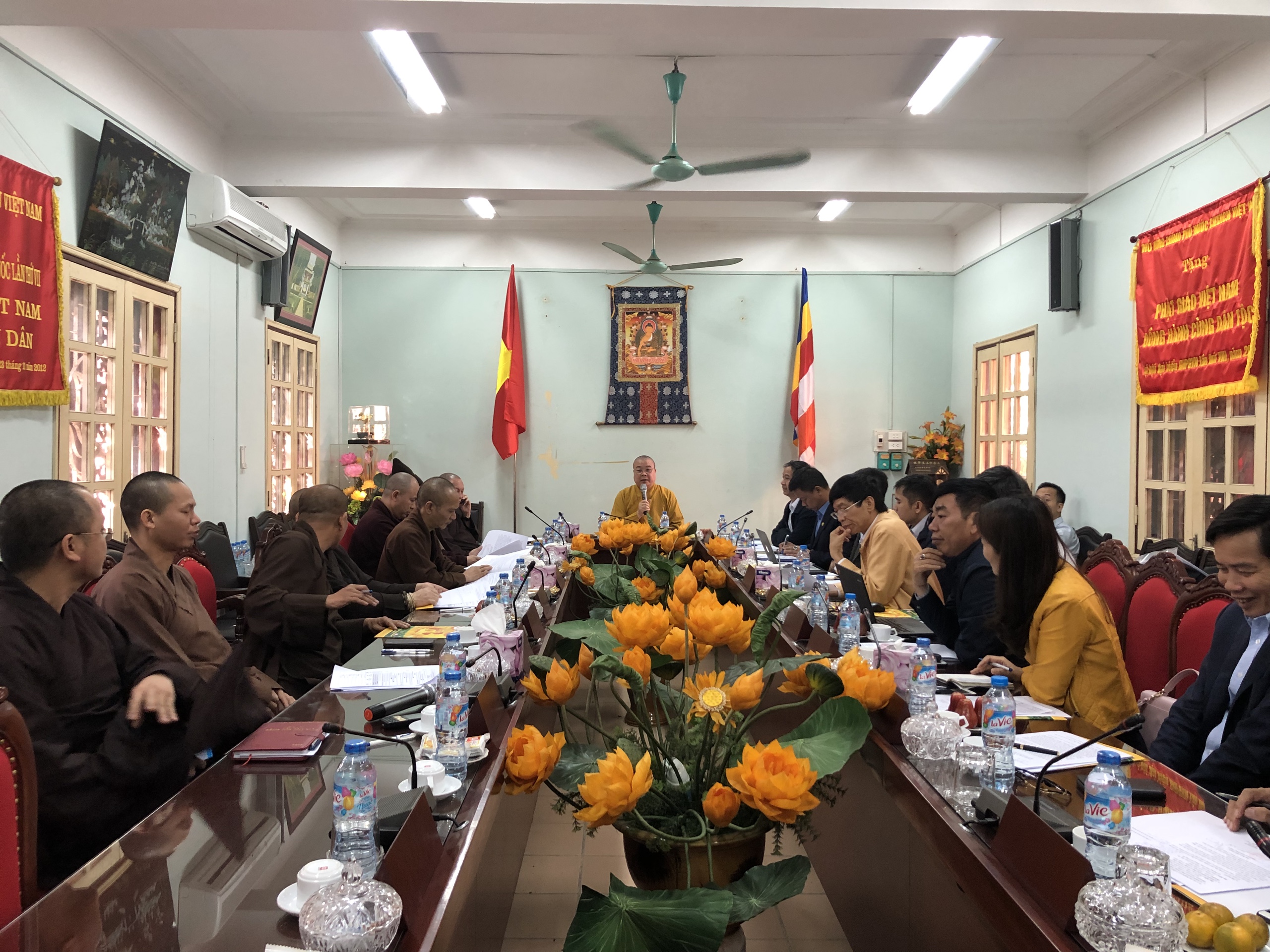 Thường trực BTS GHPGVN và Ban Trị sự GHPGVN tỉnh Quảng Ninh tiếp tục họp công tác chuẩn bị Đại lễ tưởng niệm 710 năm Phật Hoàng Trần Nhân Tông Nhập Niết Bàn 