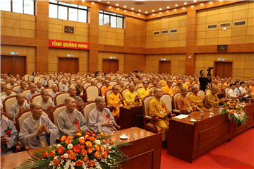 Phiên làm việc thứ nhất của Đại hội Đại biểu Phật giáo tỉnh Quảng Ninh lần thứ VI